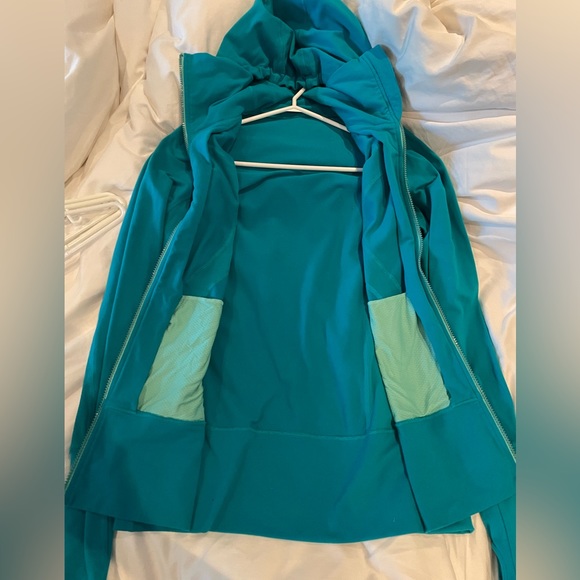 Sz 8 Dark Teal Lululemon Zip Up - Picture 6 of 6
